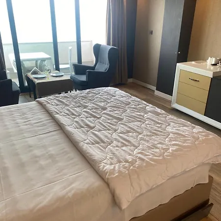 Hotel Yakamoz 2*