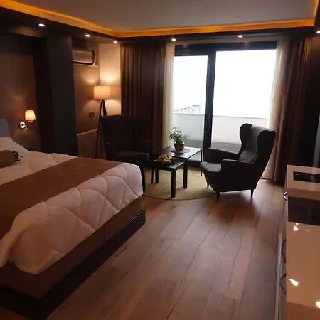 Отель Yakamoz Tavsancil