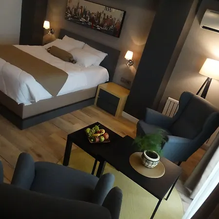 Yakamoz Hotel Tavsancil