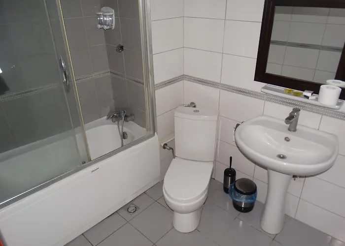 Hotel Yakamoz Tavsancil